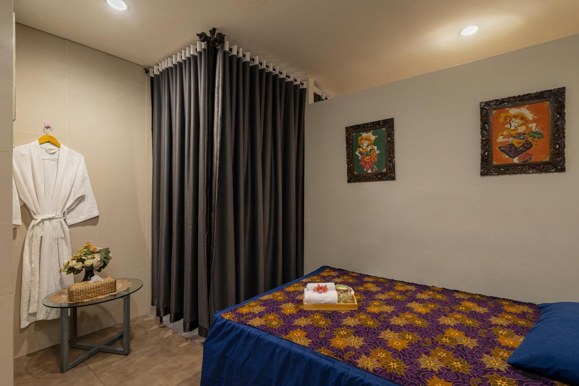 Batiqa Hotel & Apartments Karawang Eksteriør billede
