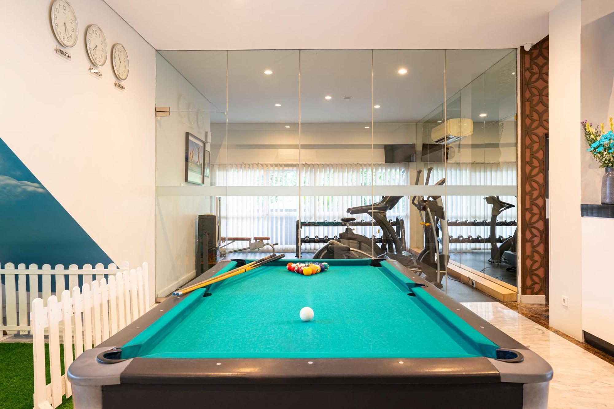 Batiqa Hotel & Apartments Karawang Eksteriør billede