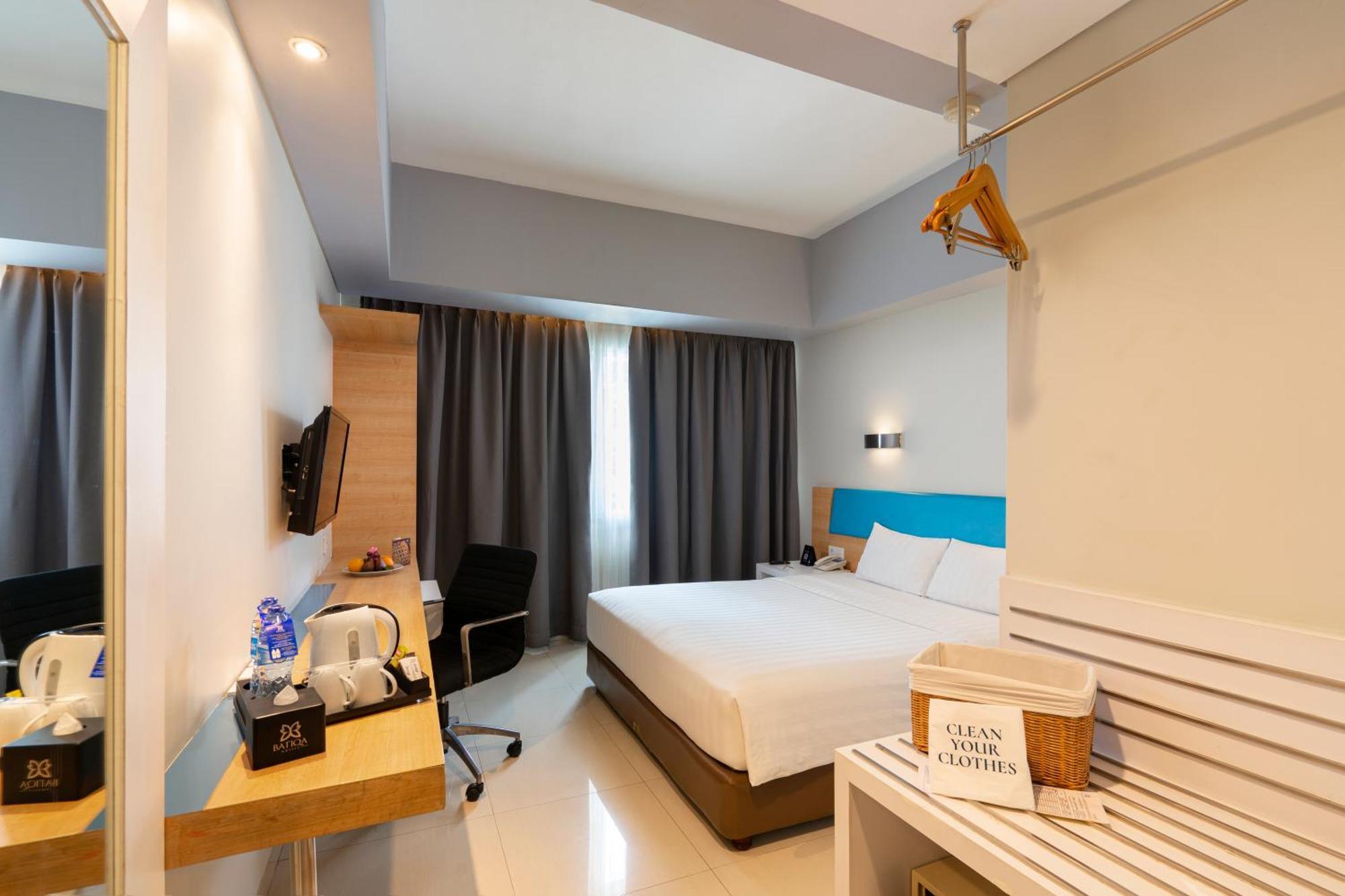 Batiqa Hotel & Apartments Karawang Eksteriør billede